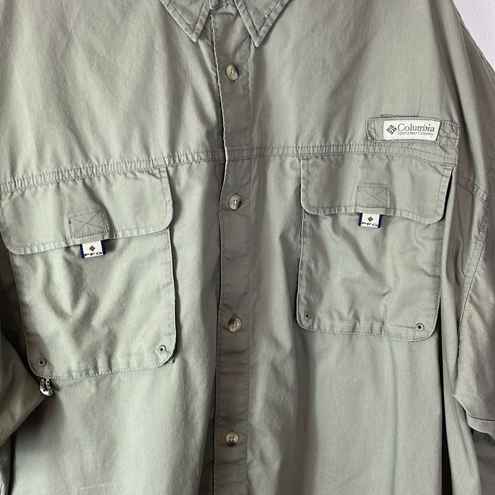 Columbia PFG Fishing Shirt Men's Sie XXL Khaki Tan Tackle Pockets Vented Back - Picture 7 of 14